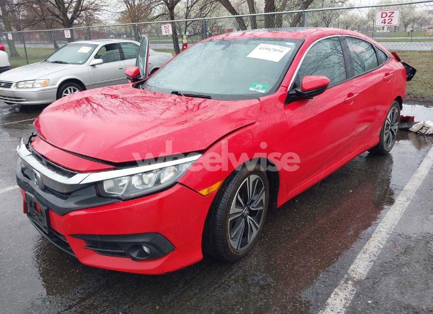 Photo 2 of 2016 Honda Civic EX-T (VIN 2HGFC1F36GH633361)
