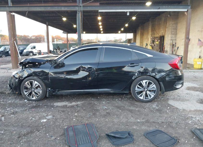Photo 13 of 2016 Honda Civic EX-T (VIN 2HGFC1F36GH659524)