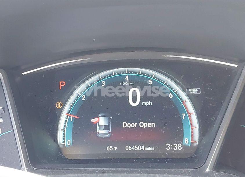 Photo 15 of 2018 Honda Civic EX-T (VIN 2HGFC1F36JH642441)