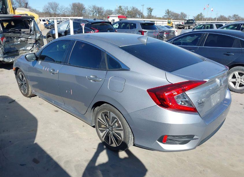 Photo 3 of 2016 Honda Civic EX-T (VIN 2HGFC1F37GH641419)