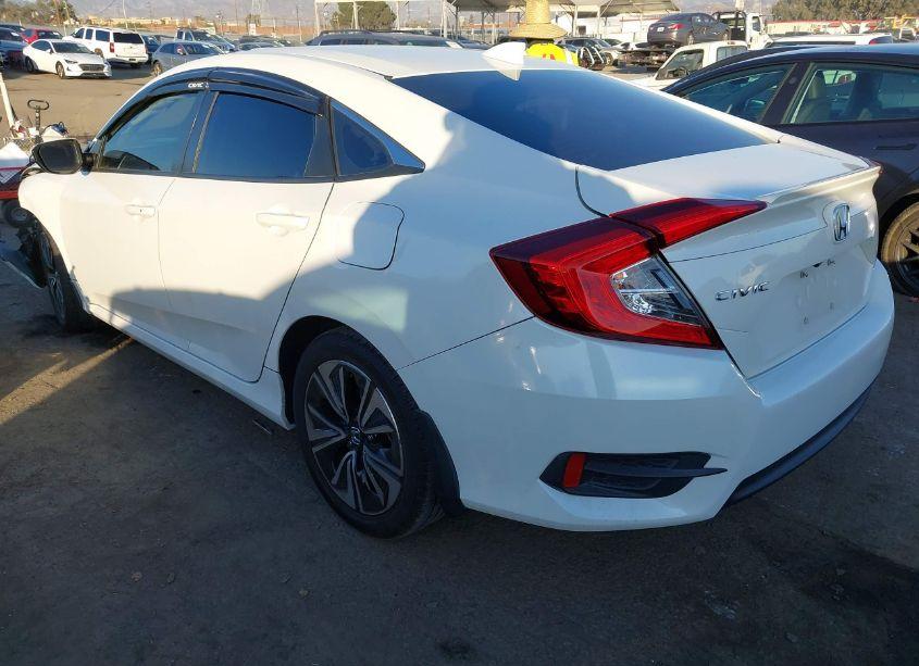 Photo 3 of 2017 Honda Civic EX-T (VIN 2HGFC1F37HH652132)