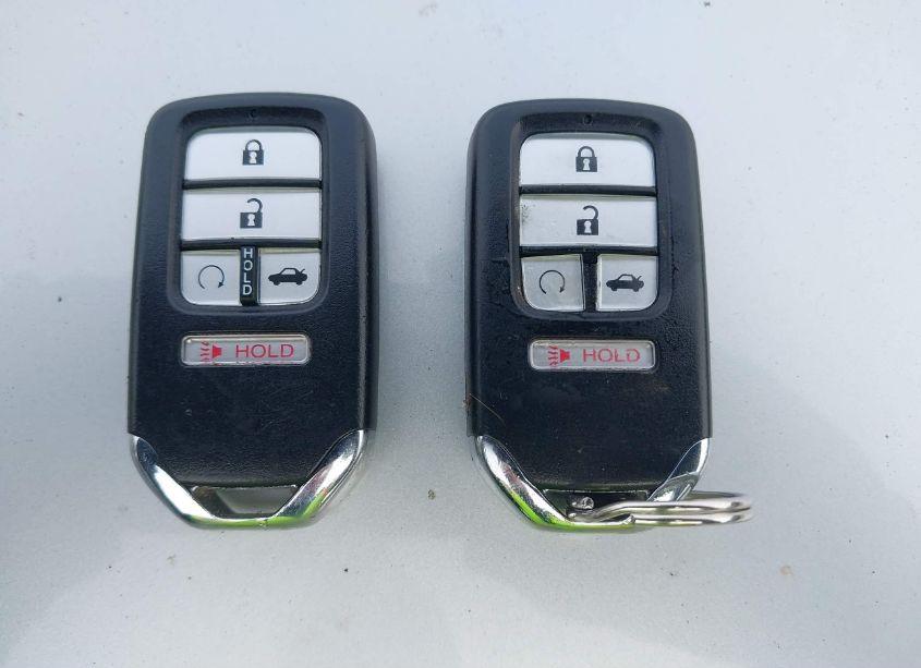 Photo 11 of 2017 Honda Civic EX-T (VIN 2HGFC1F37HH658951)