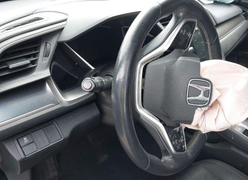 Photo 15 of 2018 Honda Civic EX-T (VIN 2HGFC1F37JH642688)