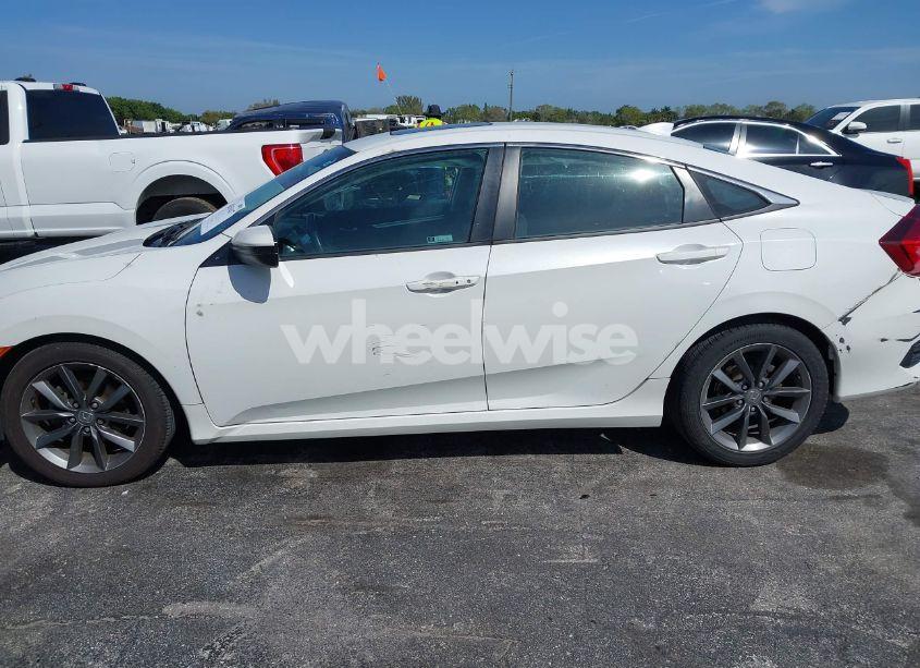 Photo 6 of 2021 Honda Civic EX (VIN 2HGFC1F37MH700657)