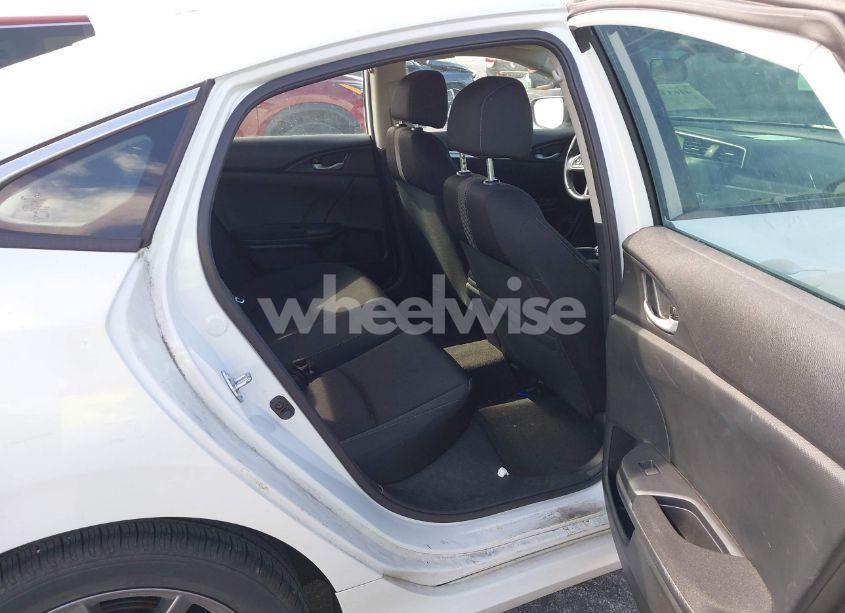 Photo 8 of 2021 Honda Civic EX (VIN 2HGFC1F37MH700657)