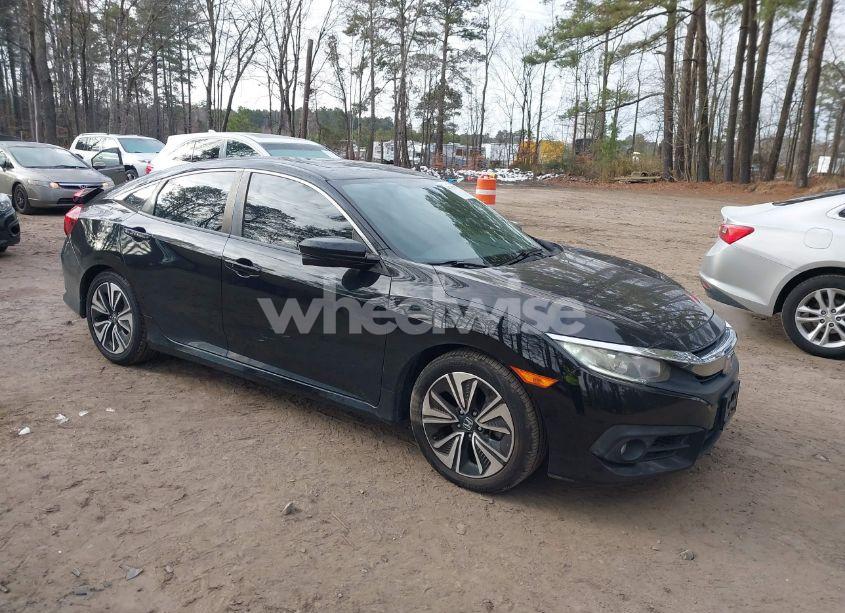 2018 Honda Civic EX-T (VIN 2HGFC1F38JH640237) main photo