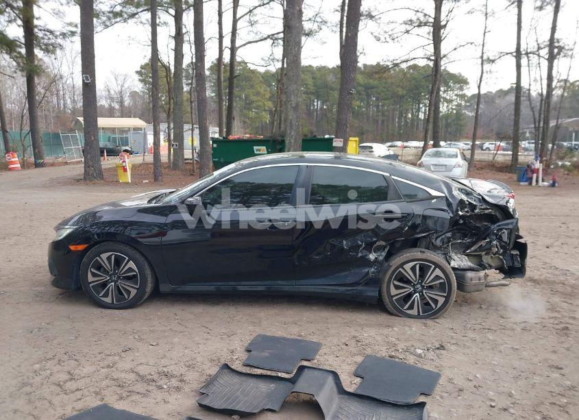 Photo 14 of 2018 Honda Civic EX-T (VIN 2HGFC1F38JH640237)