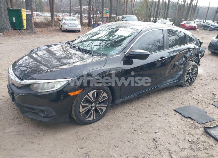 Photo 2 of 2018 Honda Civic EX-T (VIN 2HGFC1F38JH640237)