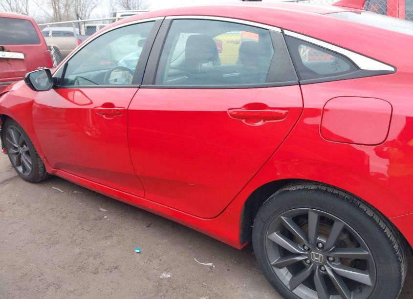 Photo 14 of 2019 Honda Civic EX (VIN 2HGFC1F38KH650221)