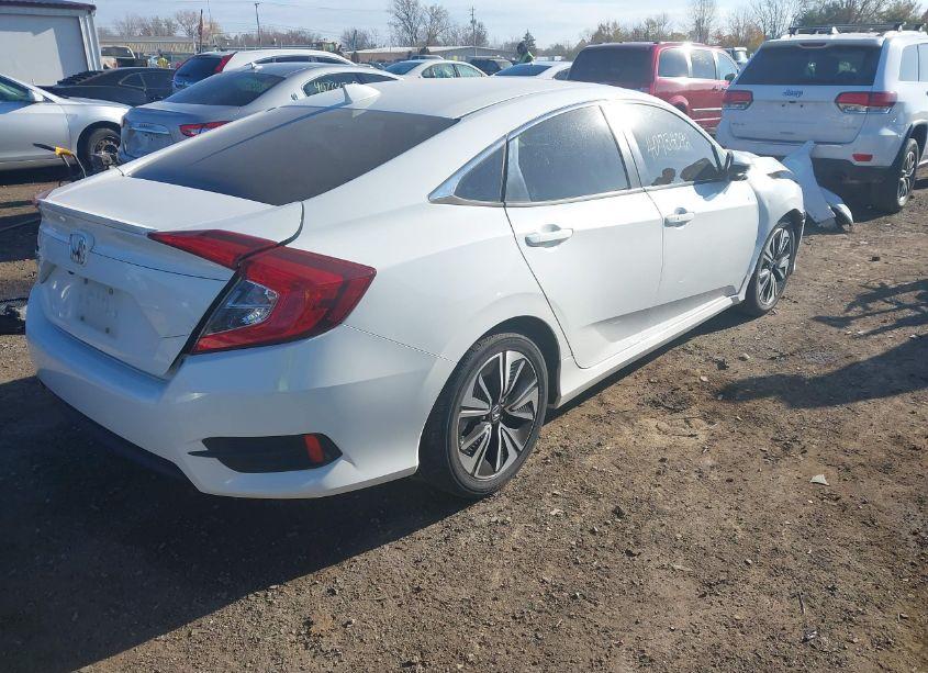 Photo 4 of 2016 Honda Civic EX-T (VIN 2HGFC1F39GH640403)