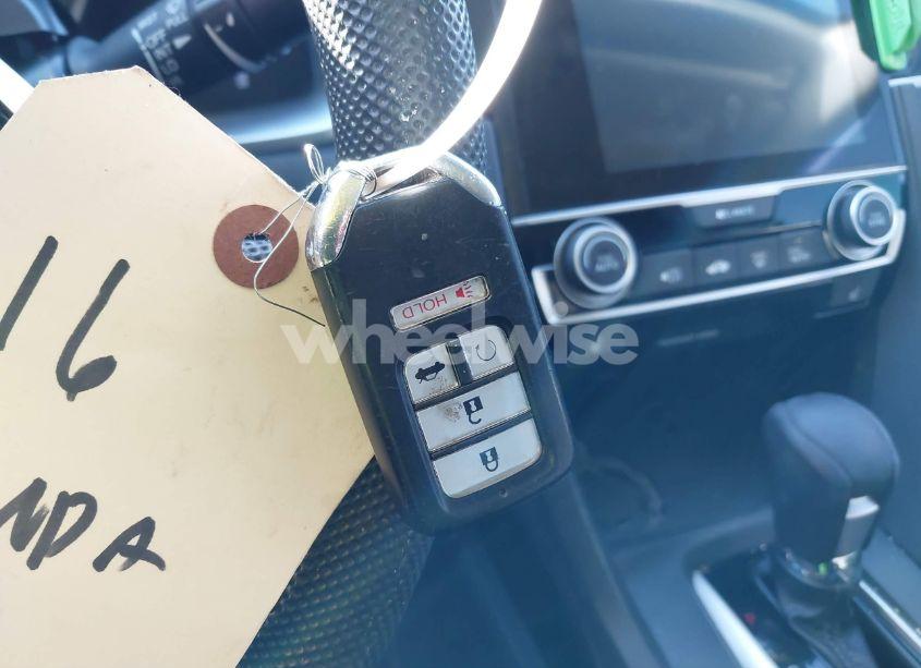 Photo 11 of 2016 Honda Civic EX-T (VIN 2HGFC1F39GH644306)
