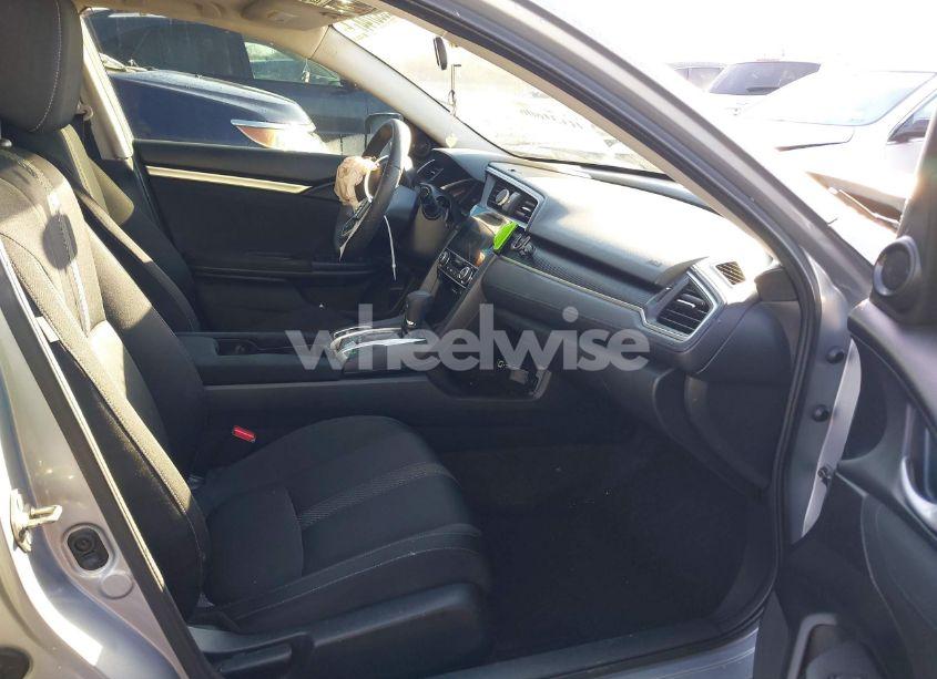Photo 5 of 2016 Honda Civic EX-T (VIN 2HGFC1F39GH644306)
