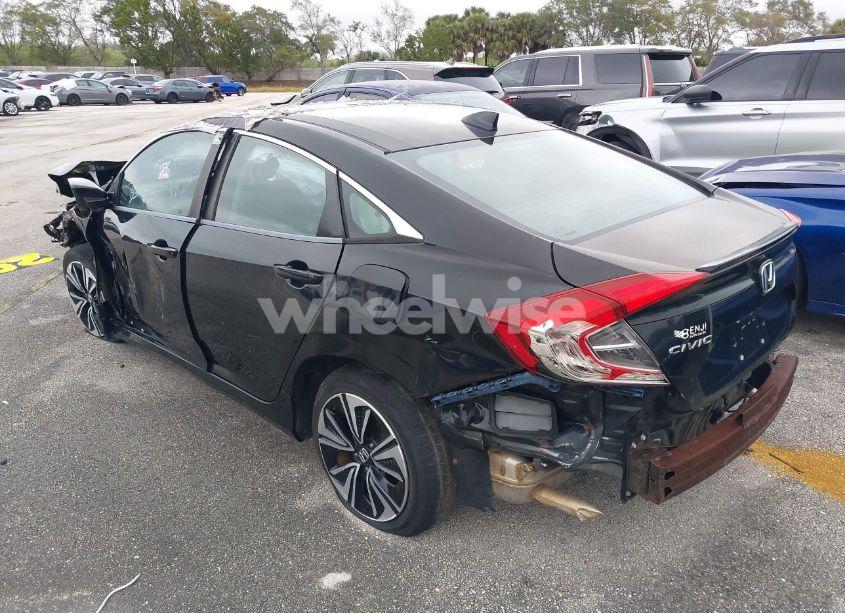 Photo 3 of 2017 Honda Civic EX-T (VIN 2HGFC1F39HH638510)