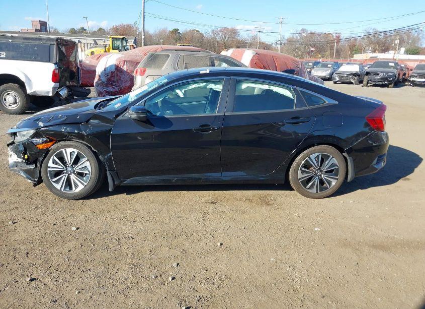 Photo 14 of 2017 Honda Civic EX-T (VIN 2HGFC1F39HH647756)