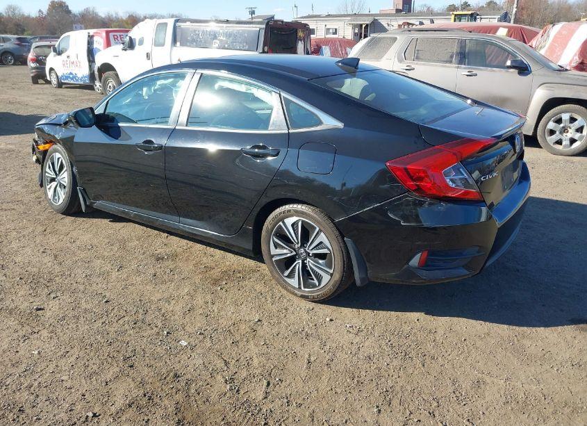 Photo 3 of 2017 Honda Civic EX-T (VIN 2HGFC1F39HH647756)