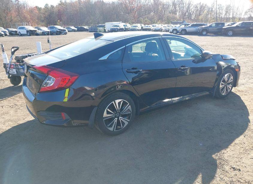 Photo 4 of 2017 Honda Civic EX-T (VIN 2HGFC1F39HH647756)