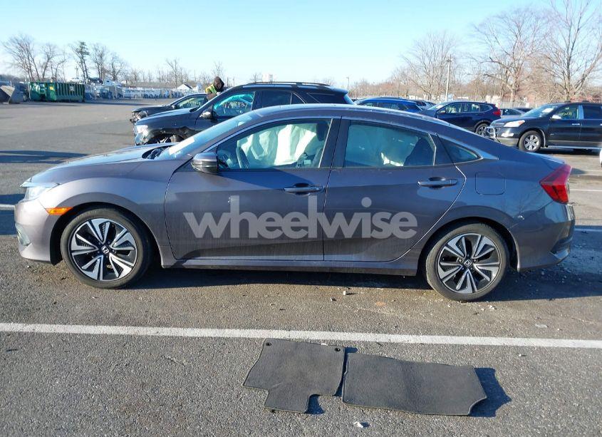 Photo 14 of 2017 Honda Civic EX-T (VIN 2HGFC1F39HH652424)