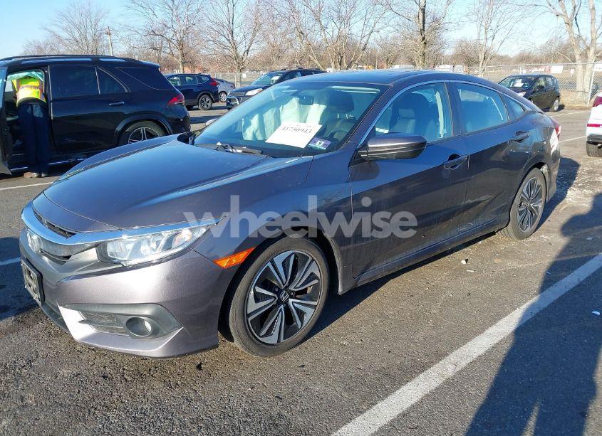 Photo 2 of 2017 Honda Civic EX-T (VIN 2HGFC1F39HH652424)