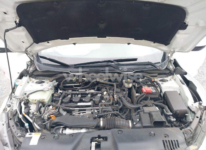 Photo 10 of 2018 Honda Civic EX-T (VIN 2HGFC1F39JH644166)