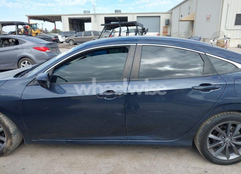 Photo 14 of 2021 Honda Civic EX (VIN 2HGFC1F39MH703849)