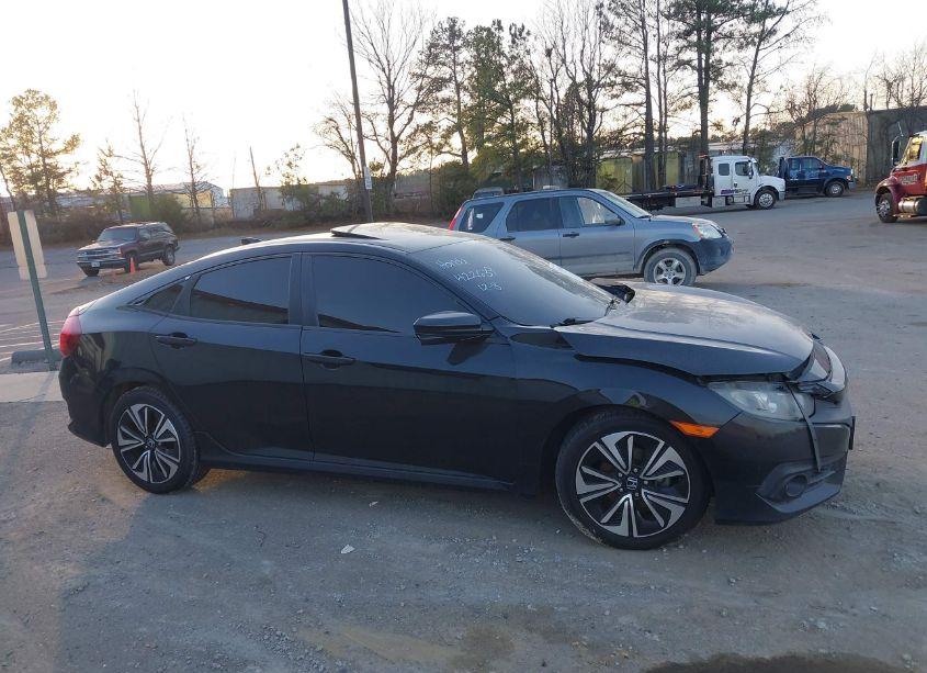 Photo 13 of 2016 Honda Civic EX-T (VIN 2HGFC1F3XGH646842)