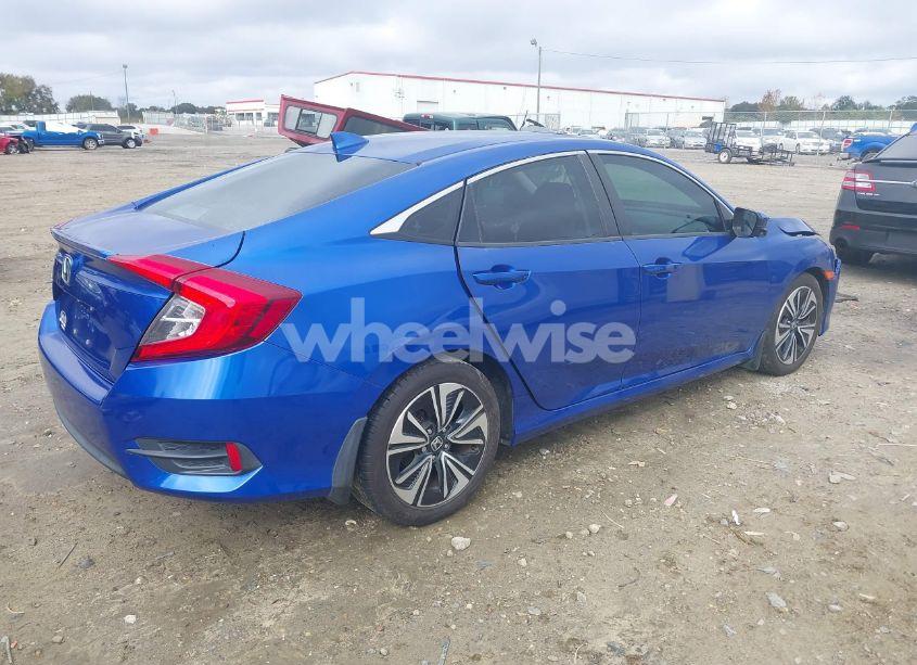 Photo 4 of 2017 Honda Civic EX-T (VIN 2HGFC1F3XHH649564)