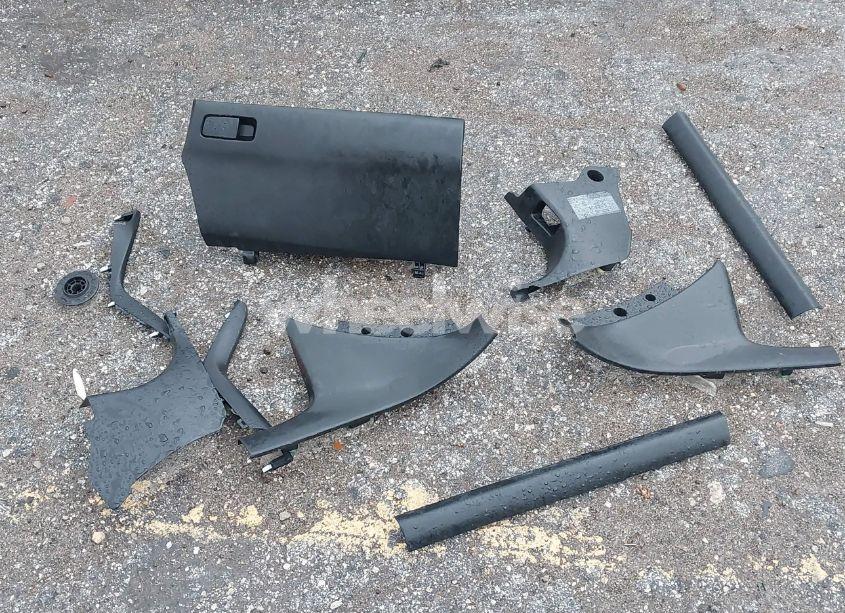 Photo 12 of 2021 Honda Civic EX (VIN 2HGFC1F3XMH702435)