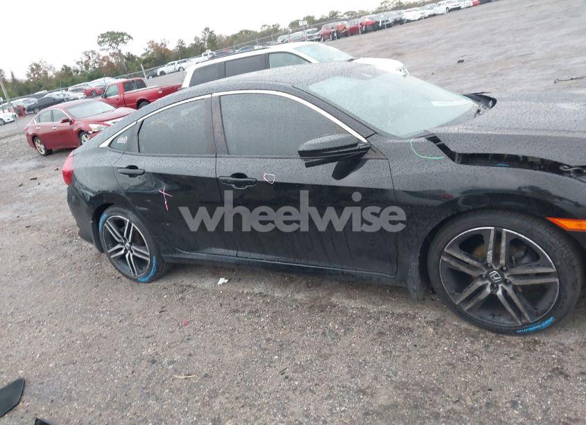 Photo 14 of 2021 Honda Civic EX (VIN 2HGFC1F3XMH702435)