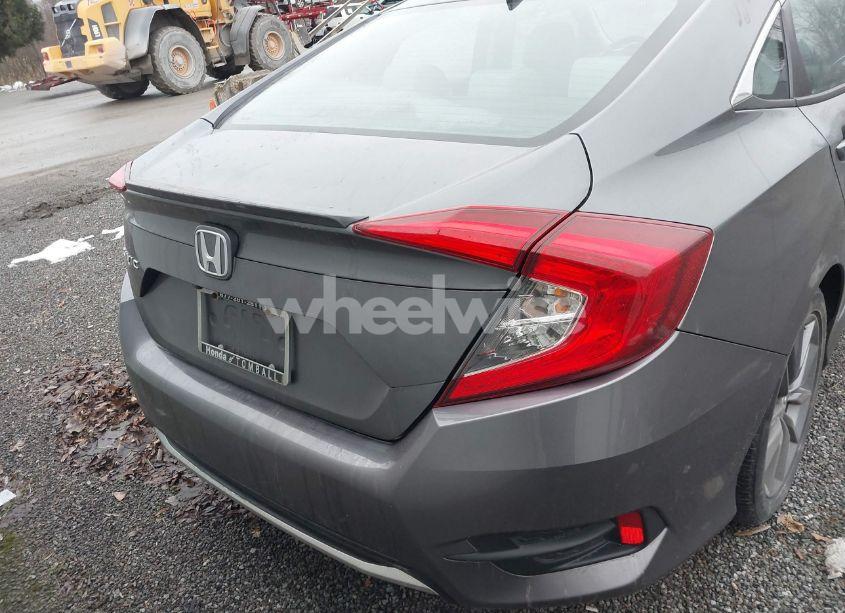 Photo 16 of 2021 Honda Civic EX (VIN 2HGFC1F3XMH703231)