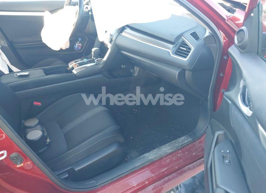 Photo 5 of 2021 Honda Civic EX (VIN 2HGFC1F3XMH705481)