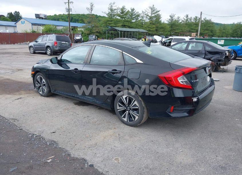 Photo 3 of 2016 Honda Civic EX-T (VIN 2HGFC1F46GH640027)