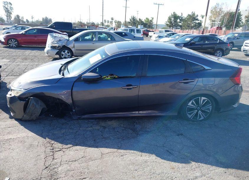 Photo 15 of 2017 Honda Civic EX-T (VIN 2HGFC1F49HH640704)