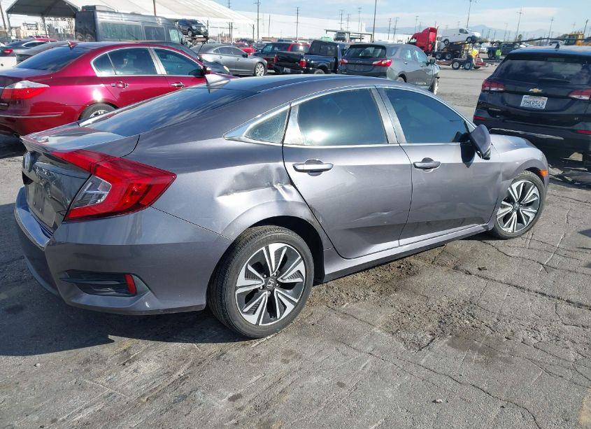 Photo 4 of 2017 Honda Civic EX-T (VIN 2HGFC1F49HH640704)