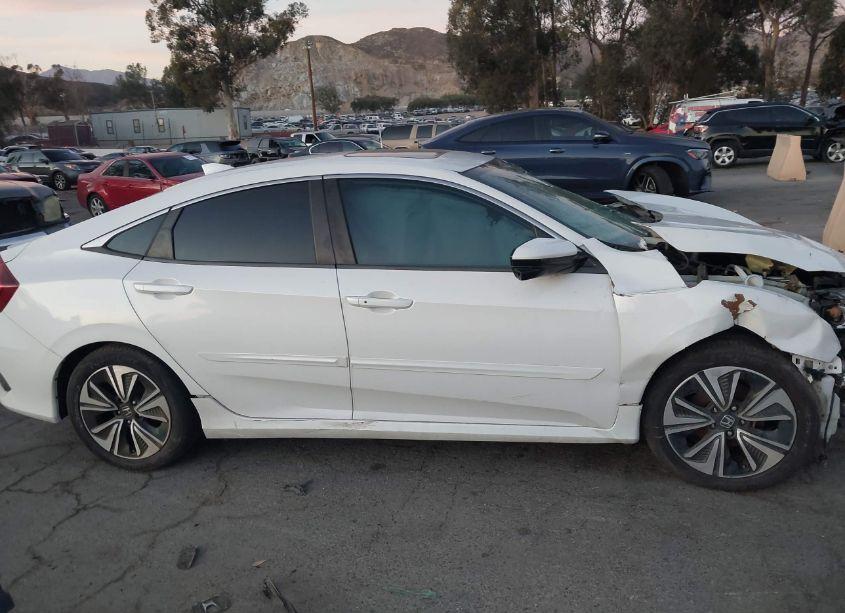 Photo 12 of 2017 Honda Civic EX-L (VIN 2HGFC1F70HH642982)