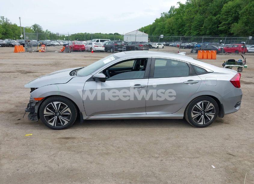 Photo 15 of 2016 Honda Civic EX-L (VIN 2HGFC1F71GH636929)