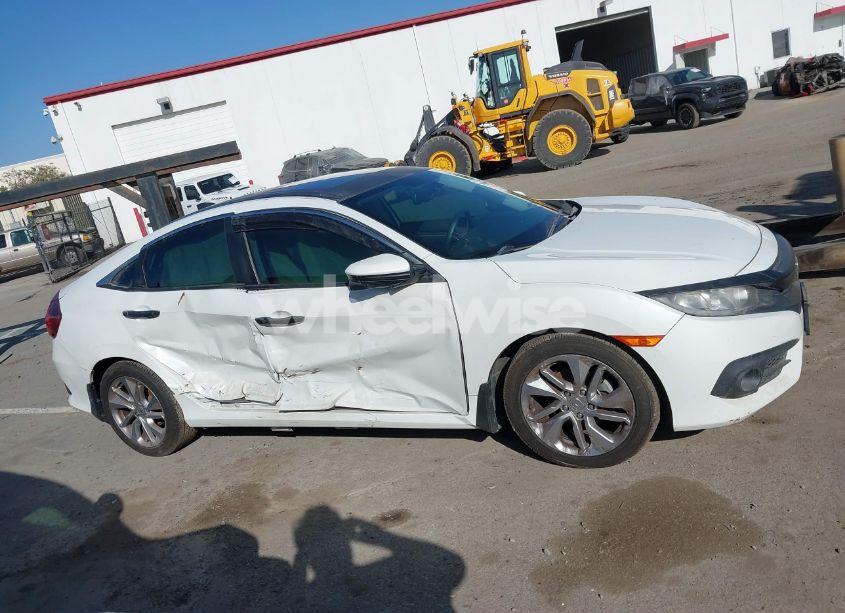 Photo 13 of 2017 Honda Civic EX-L (VIN 2HGFC1F71HH636172)