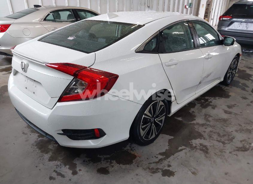 Photo 4 of 2017 Honda Civic EX-L (VIN 2HGFC1F71HH652307)