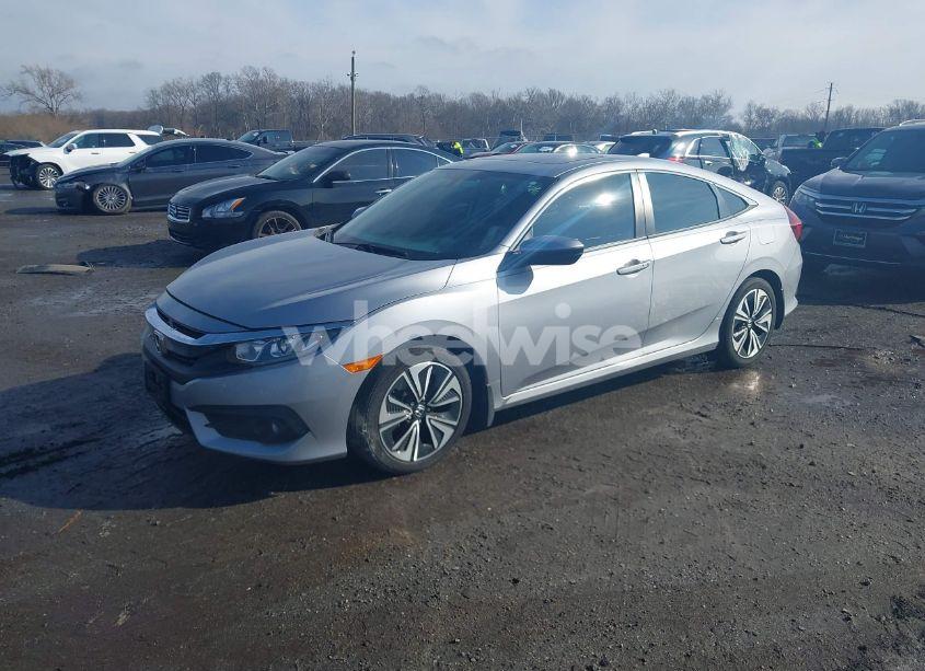 Photo 2 of 2018 Honda Civic EX-L (VIN 2HGFC1F71JH642625)