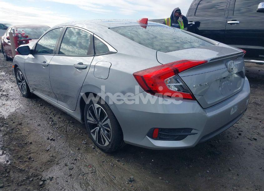 Photo 3 of 2016 Honda Civic EX-L (VIN 2HGFC1F72GH637345)