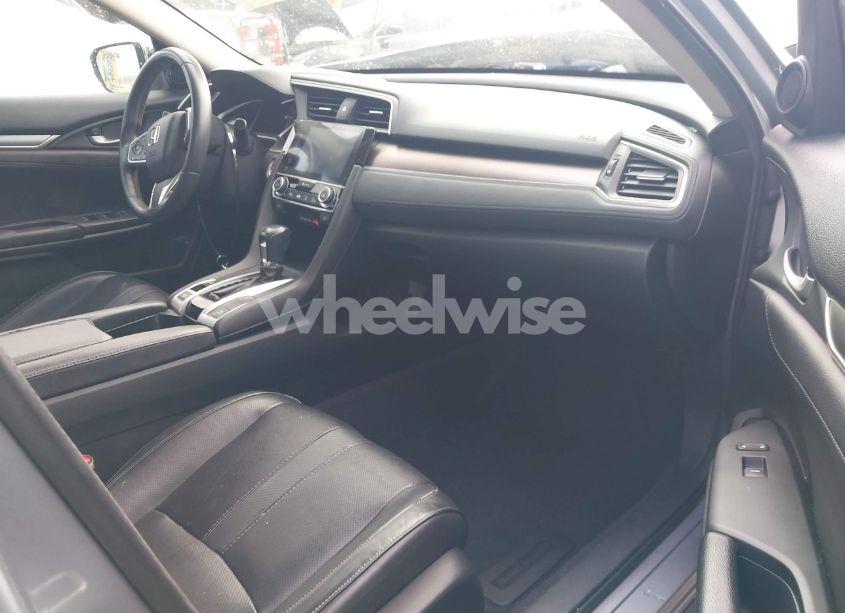 Photo 5 of 2016 Honda Civic EX-L (VIN 2HGFC1F72GH637345)