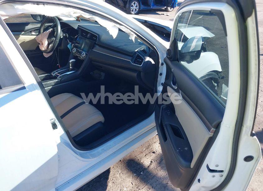 Photo 5 of 2016 Honda Civic EX-L (VIN 2HGFC1F72GH657434)