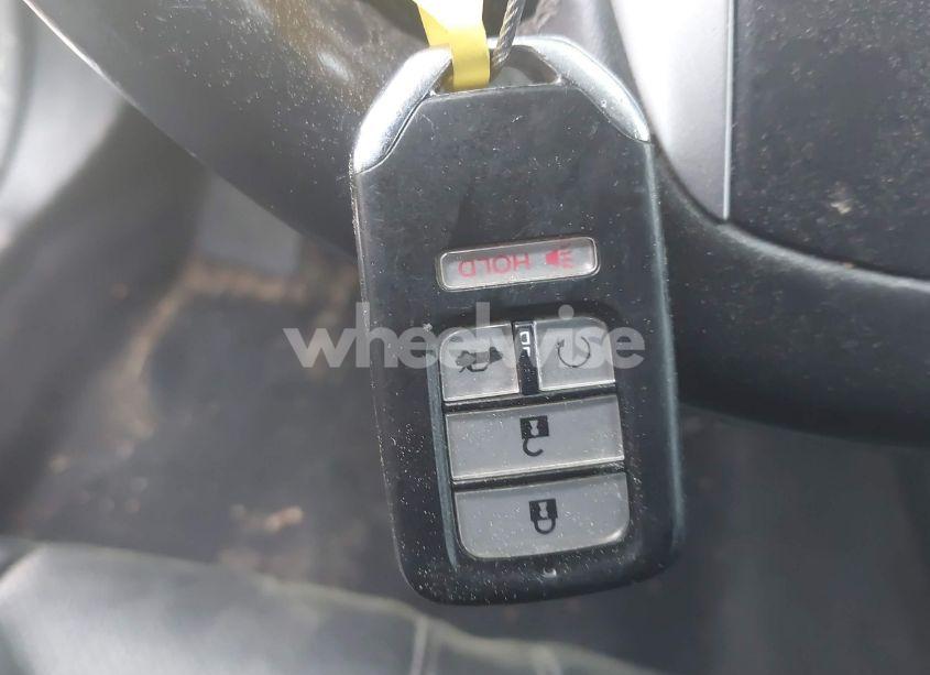Photo 11 of 2017 Honda Civic EX-L (VIN 2HGFC1F72HH658763)