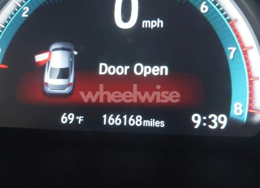 Photo 16 of 2017 Honda Civic EX-L (VIN 2HGFC1F72HH658763)