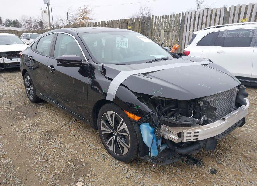 2018 Honda Civic EX-L (VIN 2HGFC1F72JH644982) main photo