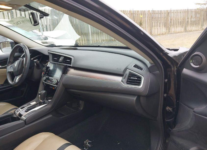 Photo 5 of 2018 Honda Civic EX-L (VIN 2HGFC1F72JH644982)