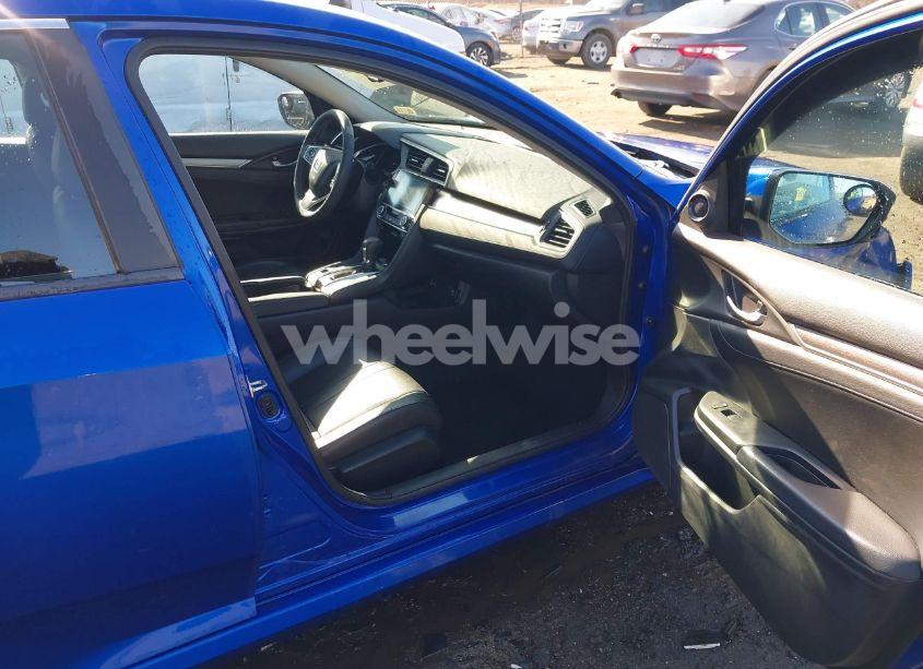 Photo 5 of 2017 Honda Civic EX-L (VIN 2HGFC1F74HH653712)