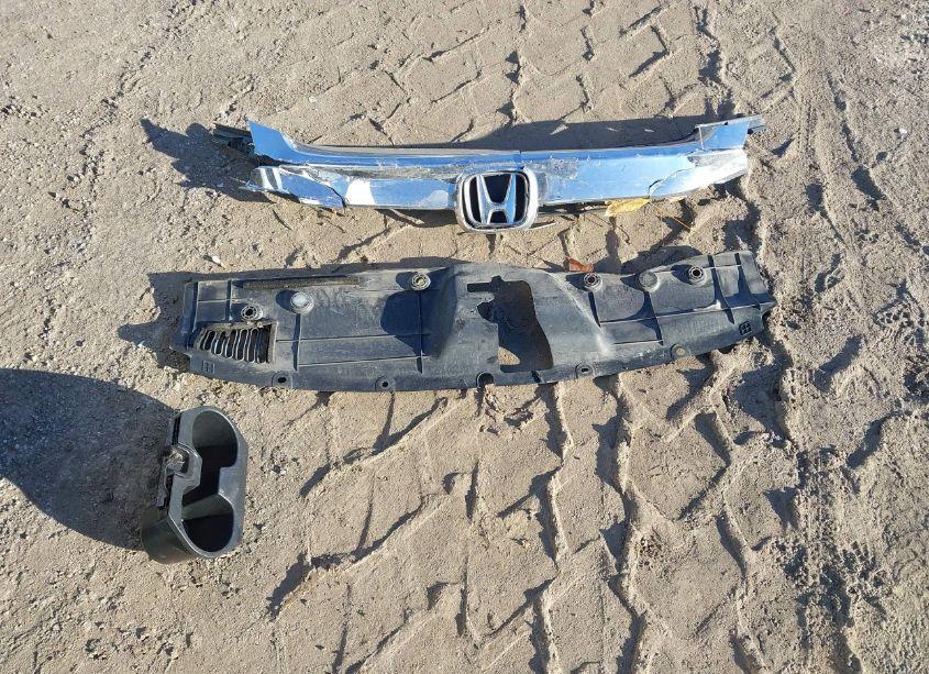 Photo 12 of 2018 Honda Civic EX-L (VIN 2HGFC1F74JH646104)