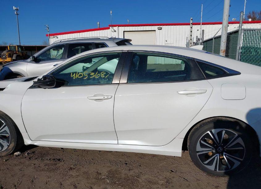 Photo 15 of 2018 Honda Civic EX-L (VIN 2HGFC1F74JH646104)