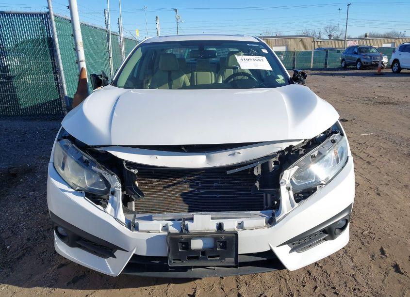 Photo 6 of 2018 Honda Civic EX-L (VIN 2HGFC1F74JH646104)