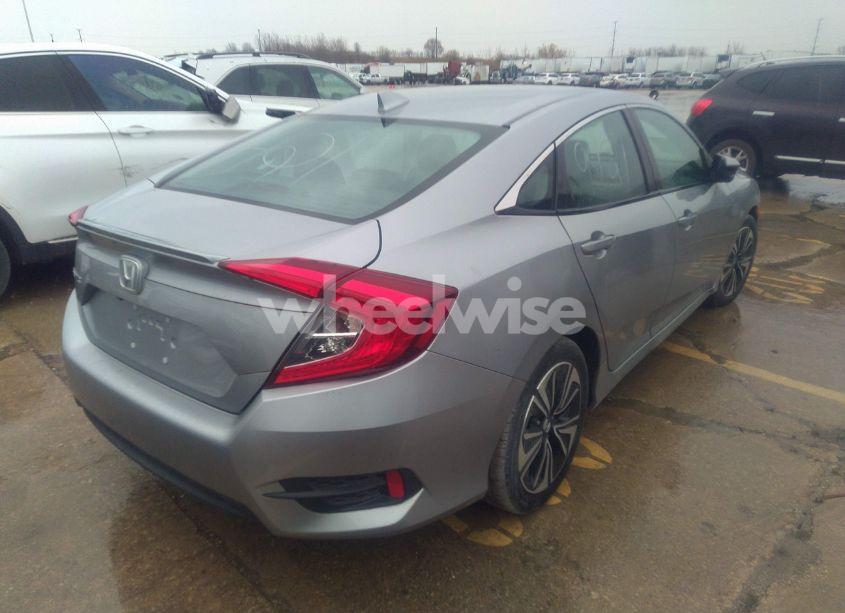 Photo 4 of 2016 Honda Civic EX-L (VIN 2HGFC1F75GH641020)